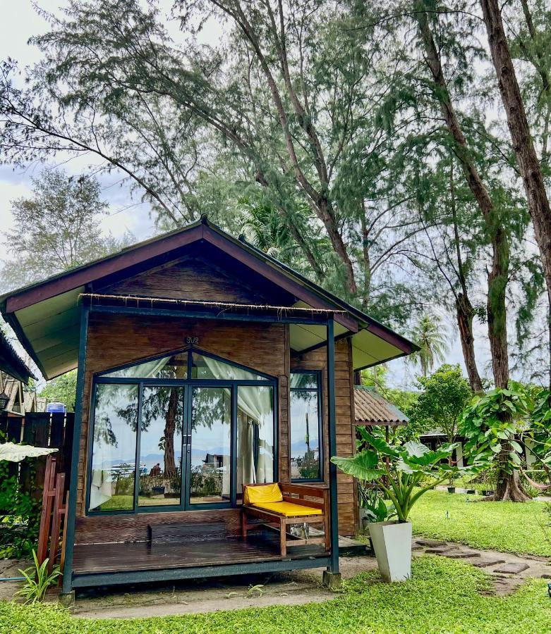 Salisa Resort Koh Lipe Exterior photo
