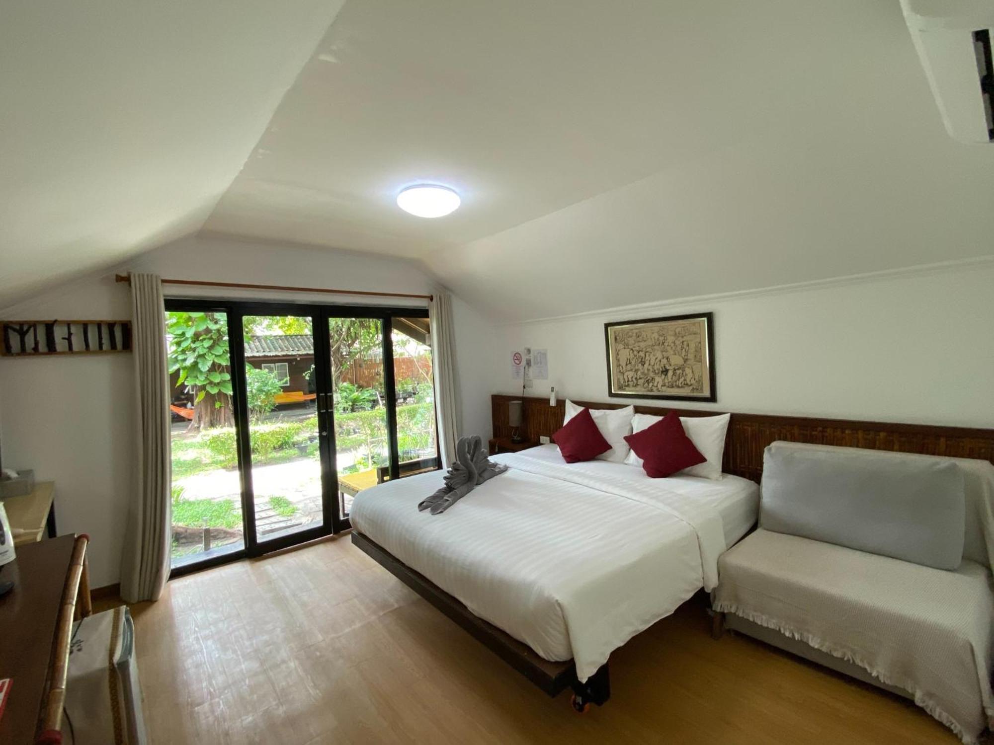 Salisa Resort Koh Lipe Exterior photo
