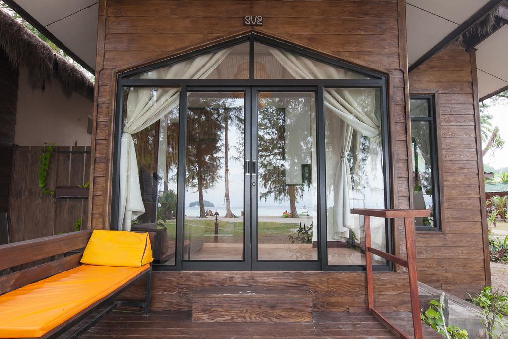 Salisa Resort Koh Lipe Exterior photo