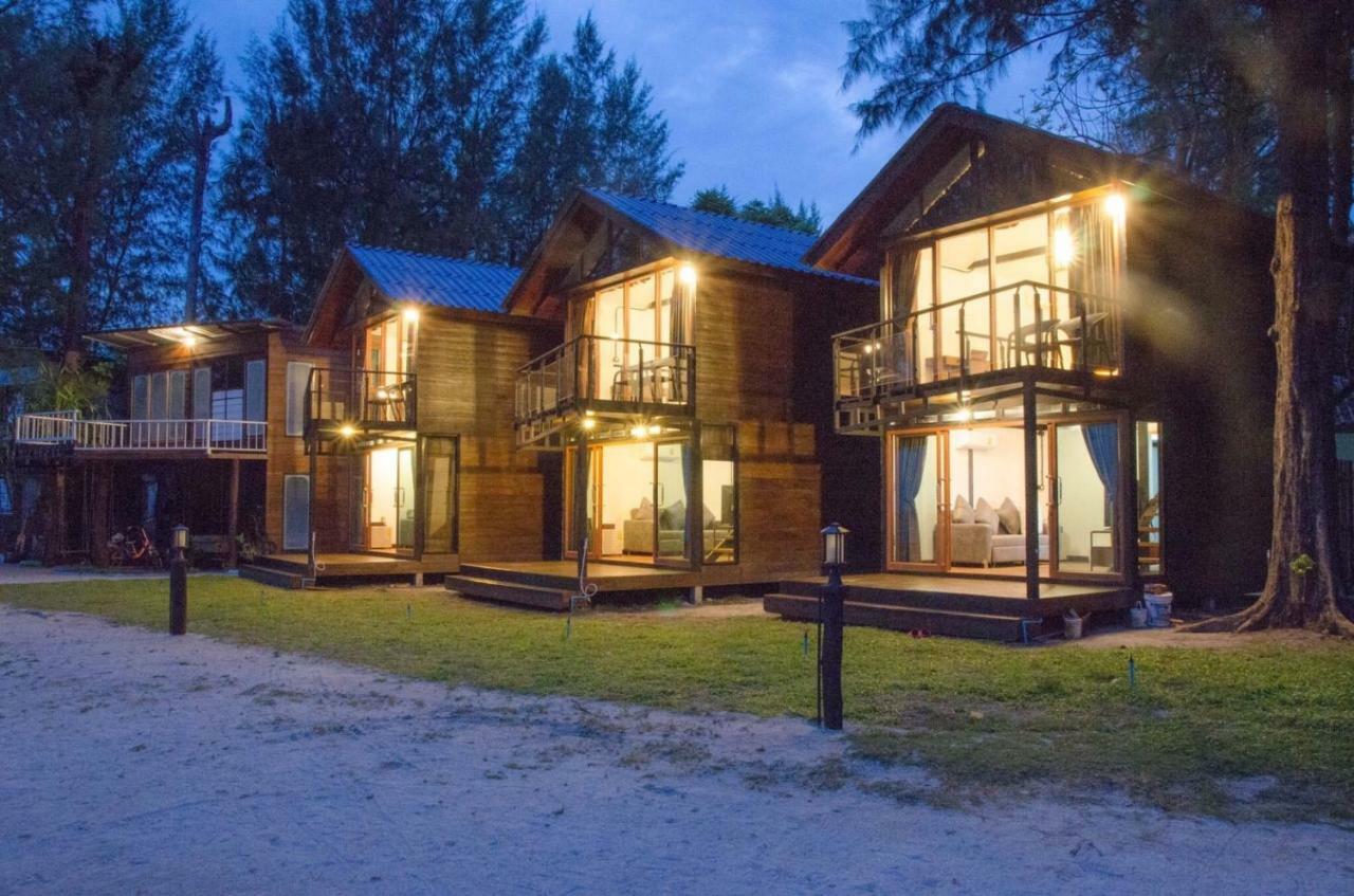Salisa Resort Koh Lipe Exterior photo